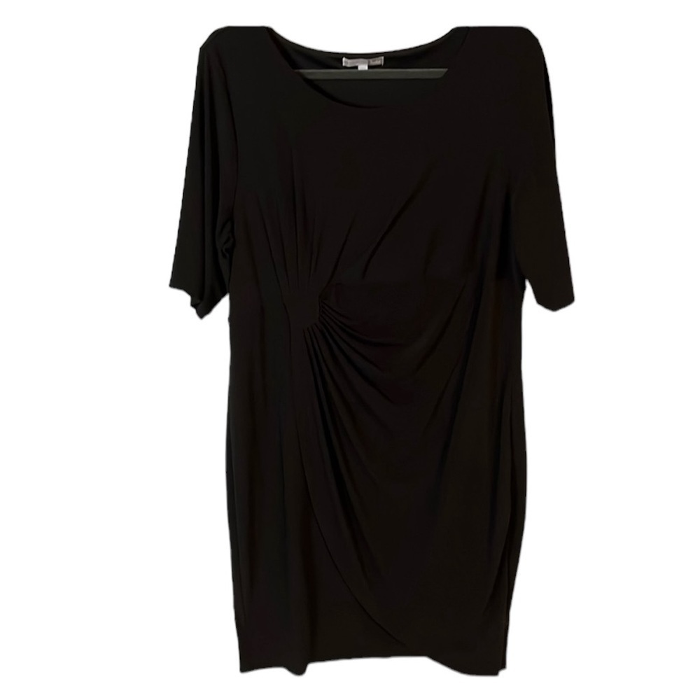 Signature Sadie Black Ruched Dresx